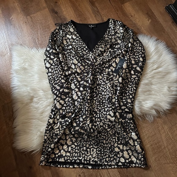 LULU’S Thrill Me Black And Gold Leopard Print Surplice Dress - Picture 2 of 4